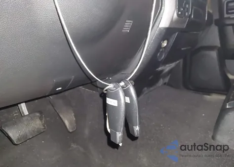 2018 Ram 1500 Express 4X4 5'7 Box z USA, uszkodzony, nr VIN 1C6RR7KG2JS339081